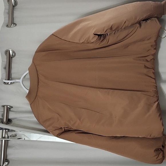 Amazon essentials jacket - Picture 7 of 8